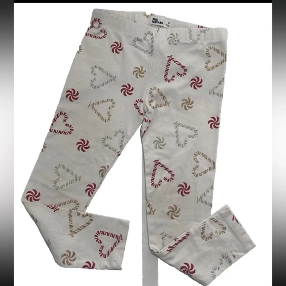 H&M Girls Size 4-6 Christmas Santa Sweater & Leggings Bundle
